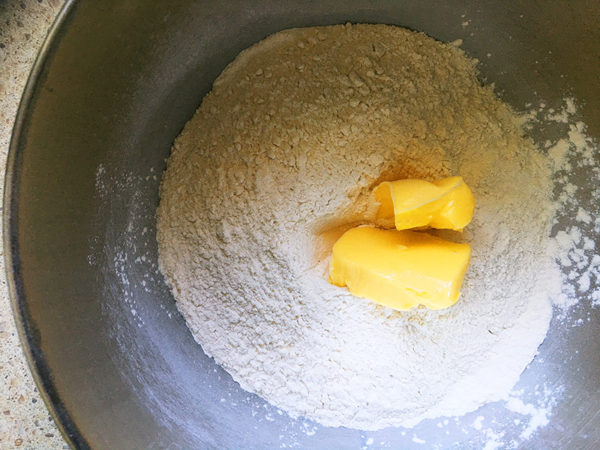 cheesy damper scones recipe