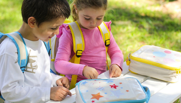 Apple & Mint Keep Fresh Lunch Bags - keeps kids' lunches fresher for