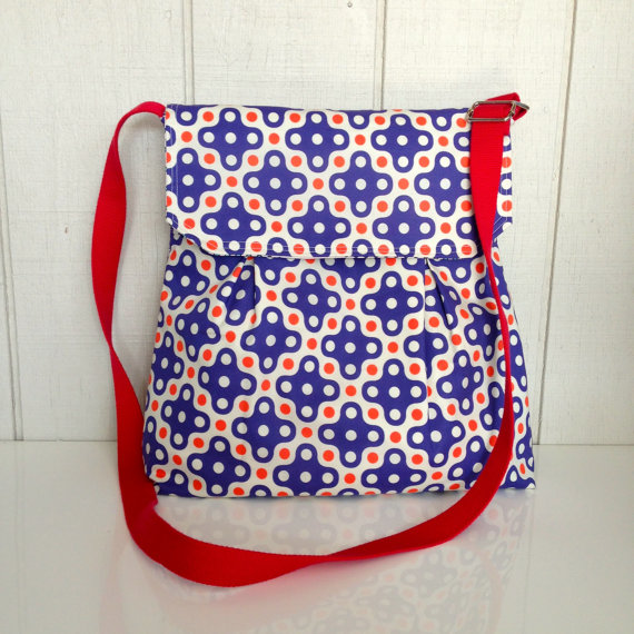 Etsy find of the day - Spoonflower designer nappy bag