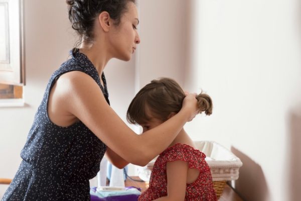 7 ways to prevent the spread of nasty head lice