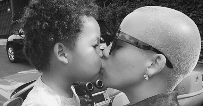 Amber Rose Bleached Her Little Boy S Hair And People Had Strong
